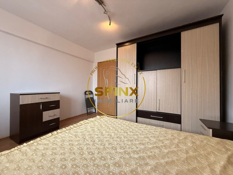 Gara de Est, 2 camere, bloc anvelopat, centrala termica