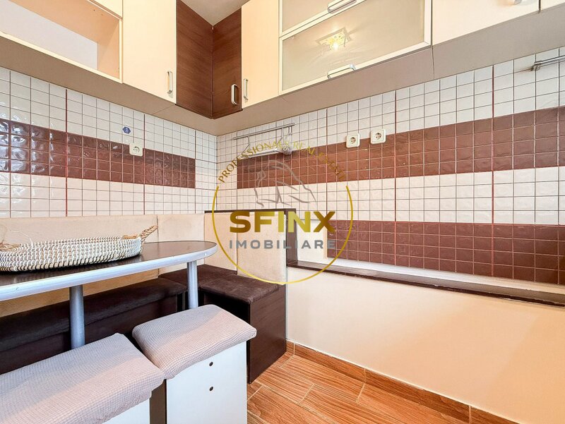 Gara de Est, 2 camere, bloc anvelopat, centrala termica